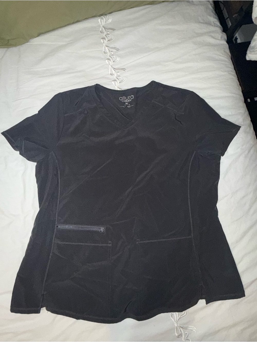 Women’s Allura Scrub Set